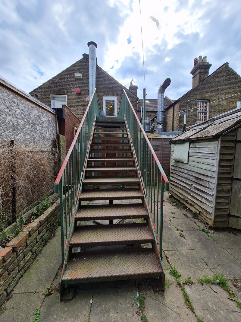 Photo 4- click for photo gallery